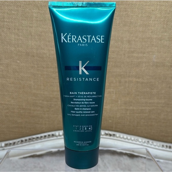 Kerastase
Resistance Strengthening Shampoo for Extremely Damaged Hair, NWT - Picture 2 of 3